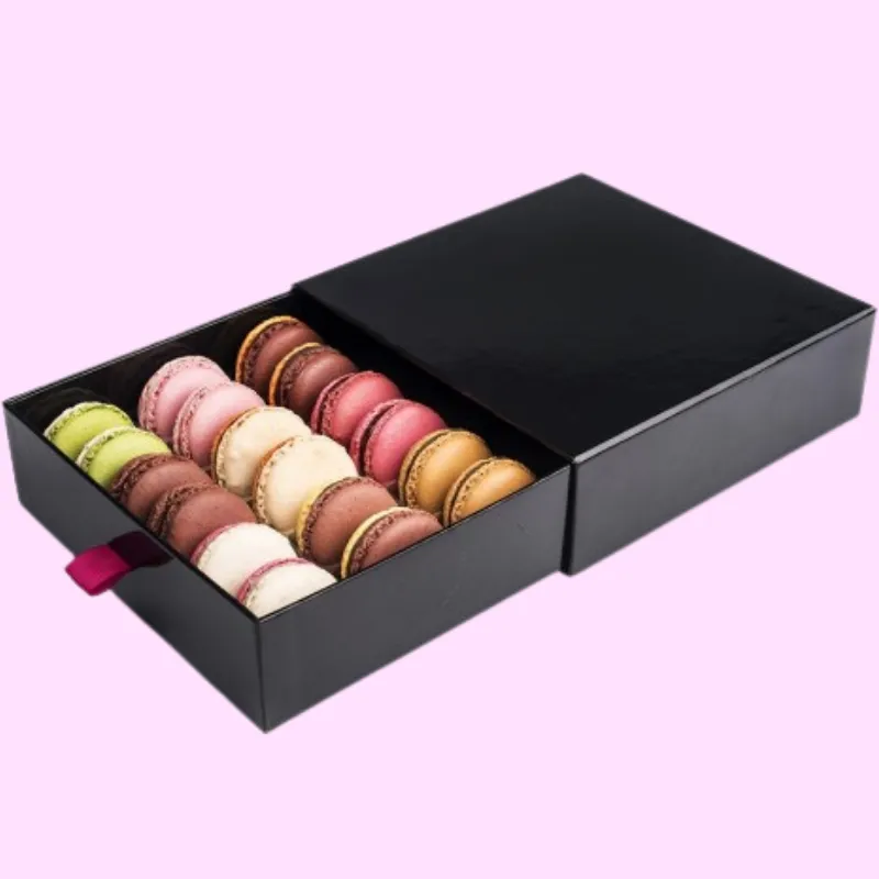 Custom Macaron Boxes